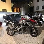 Bed & Breakfast Le Petit Free Gated Parking Sarajevo