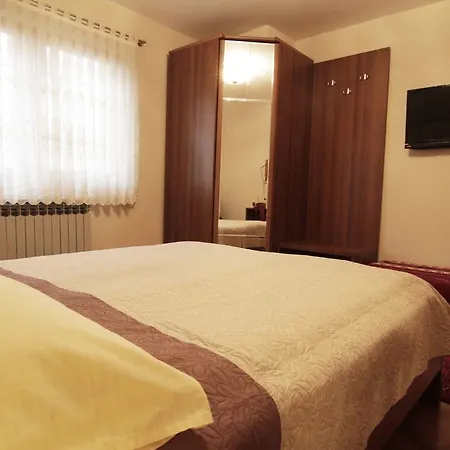 Le Petit Free Gated Parking Nocleg ze śniadaniem Sarajewo