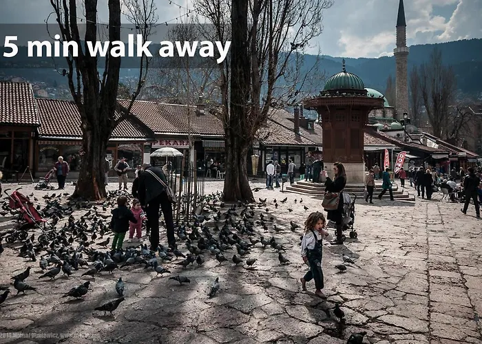 住宿加早餐酒店 Le Petit Free Gated Parking 塞拉耶佛